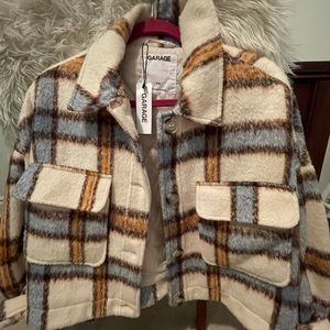 Garage Cropped Shacket Size S